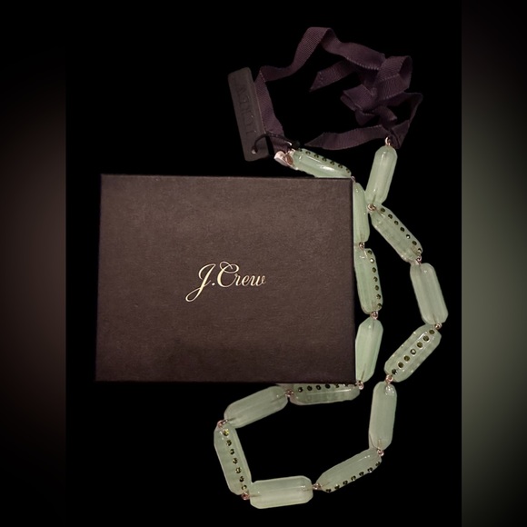 J.Crew Double Sided Lucite Pave Necklace Green Jade Color Statement OriginalBox - Picture 2 of 11